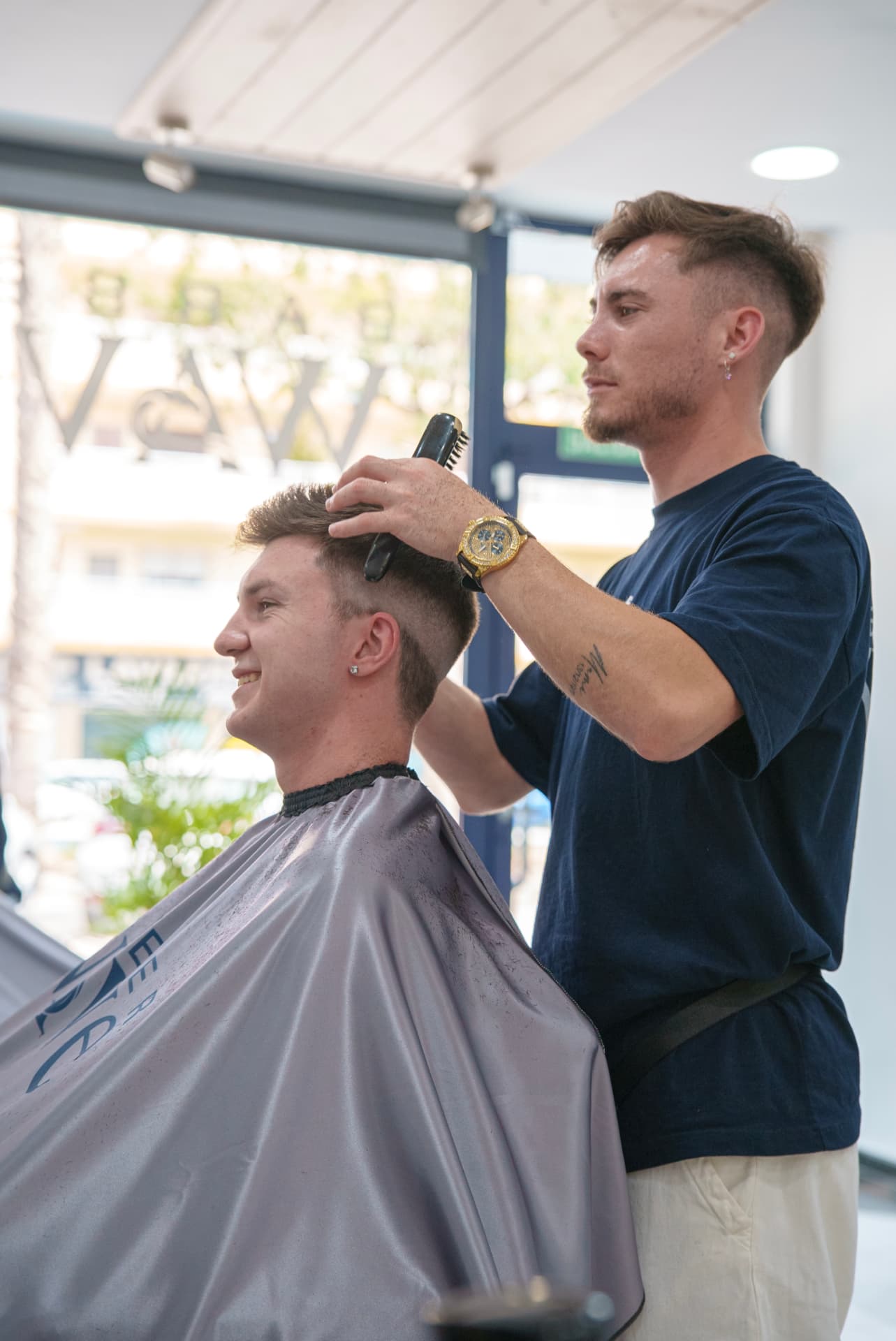Corte y peinado en Barber Wave, Torre del Mar
