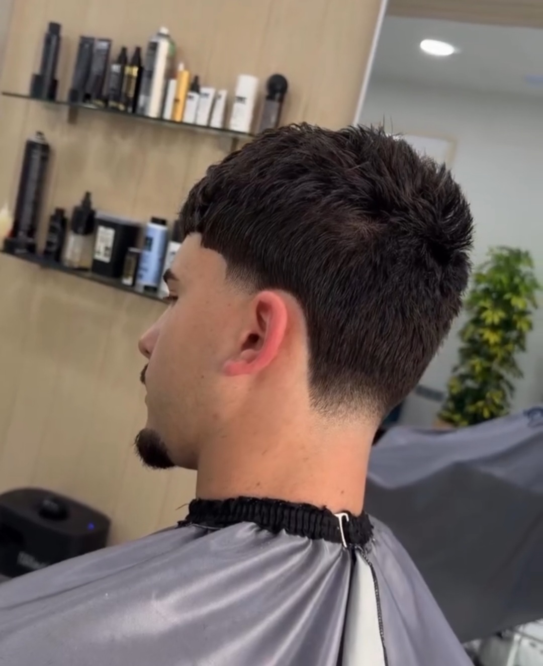 Mullet con fade en Barber Wave, Torre del Mar