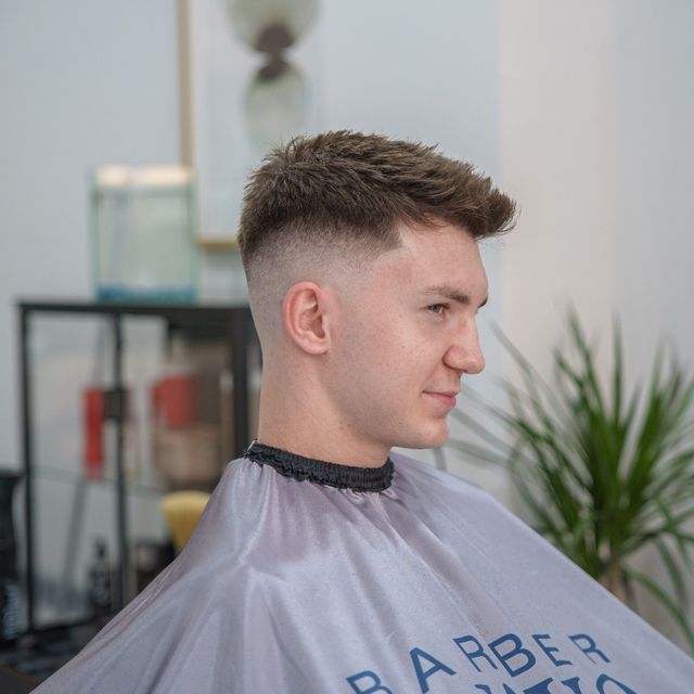 Fade limpio en Barber Wave, Torre del Mar