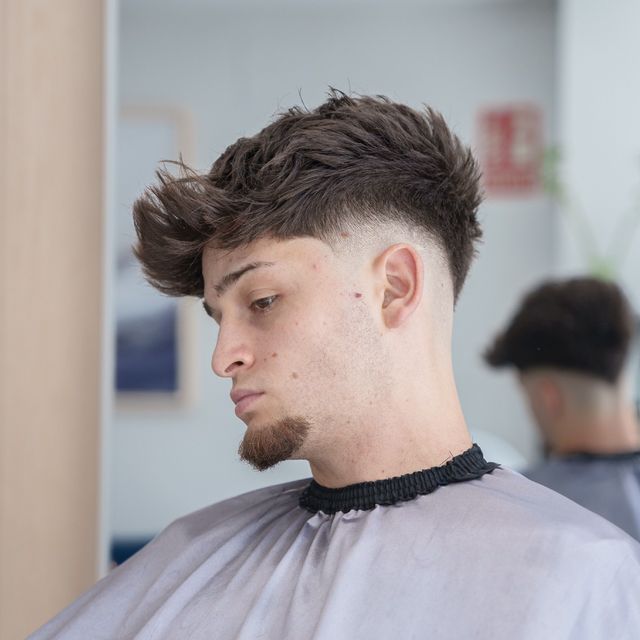 Mullet texturizado en Barber Wave, Torre del Mar